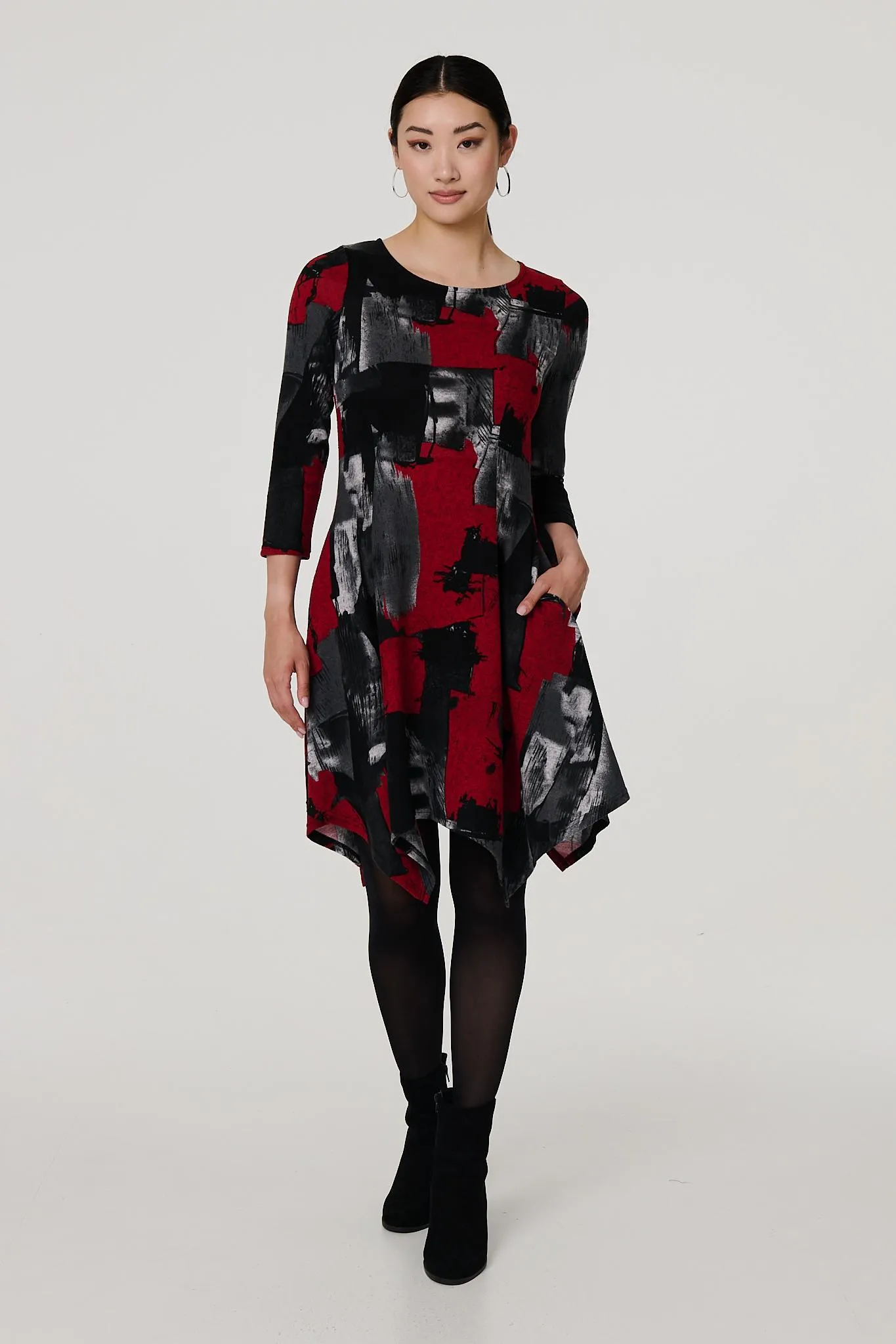 Abstract 3/4 Sleeve Hanky Hem Dress