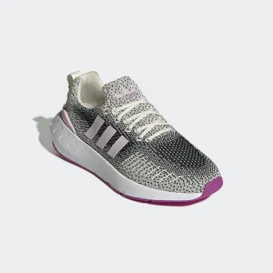 ADIDAS SWIFT RUN 22 W - GV7979