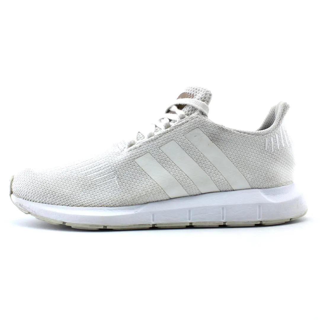 ADIDAS SWIFT RUN W