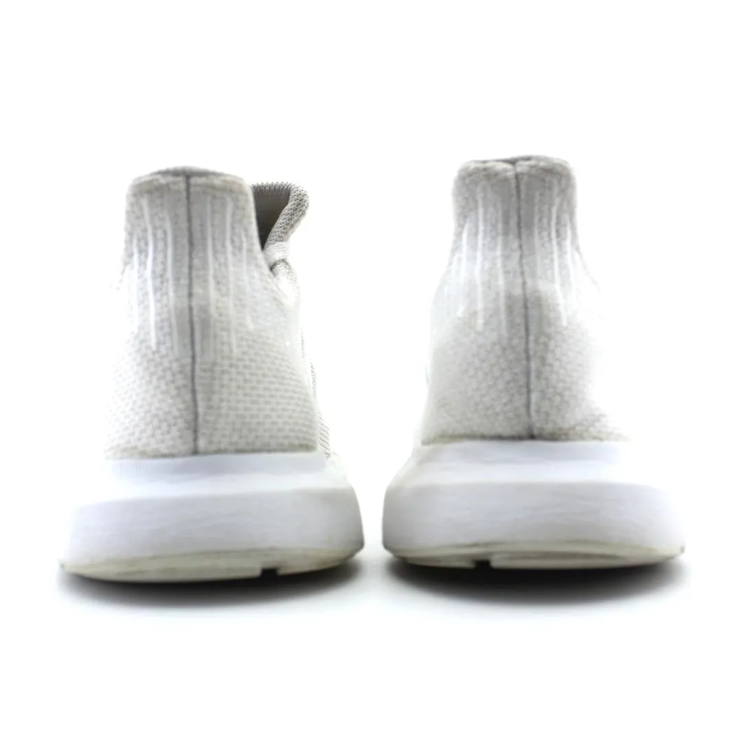ADIDAS SWIFT RUN W