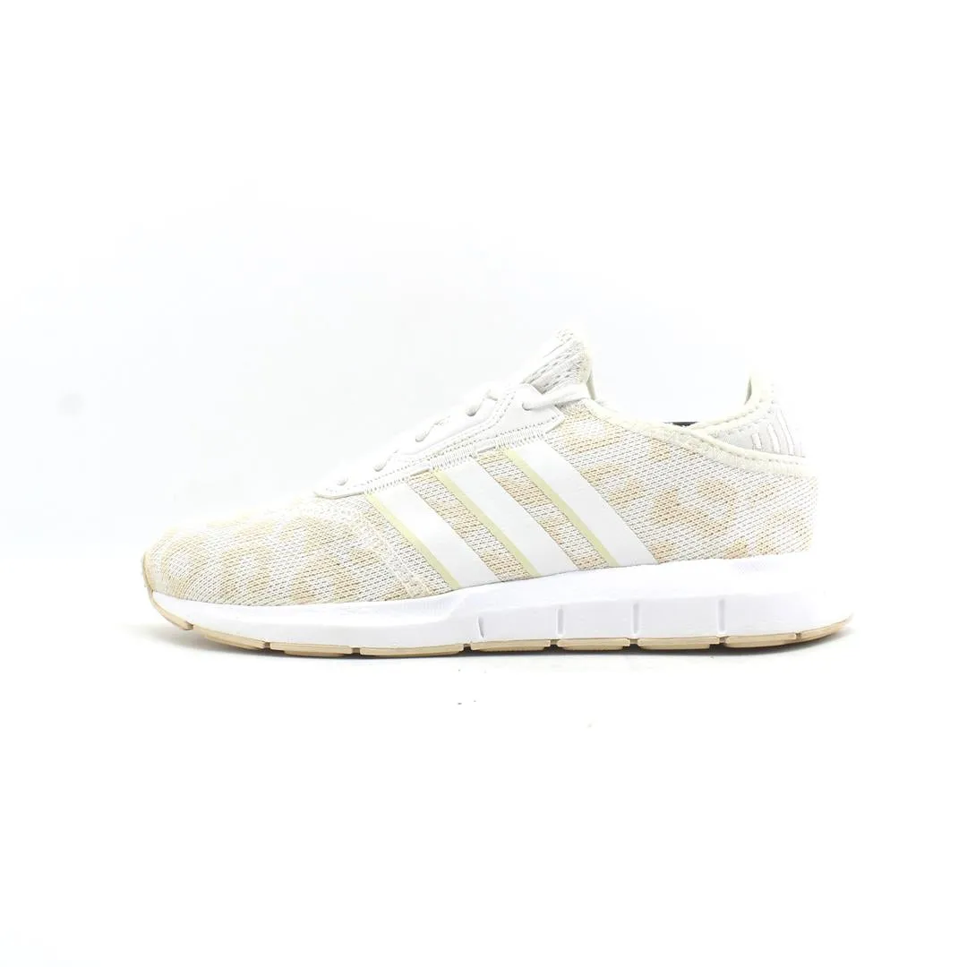 ADIDAS SWIFT RUN X