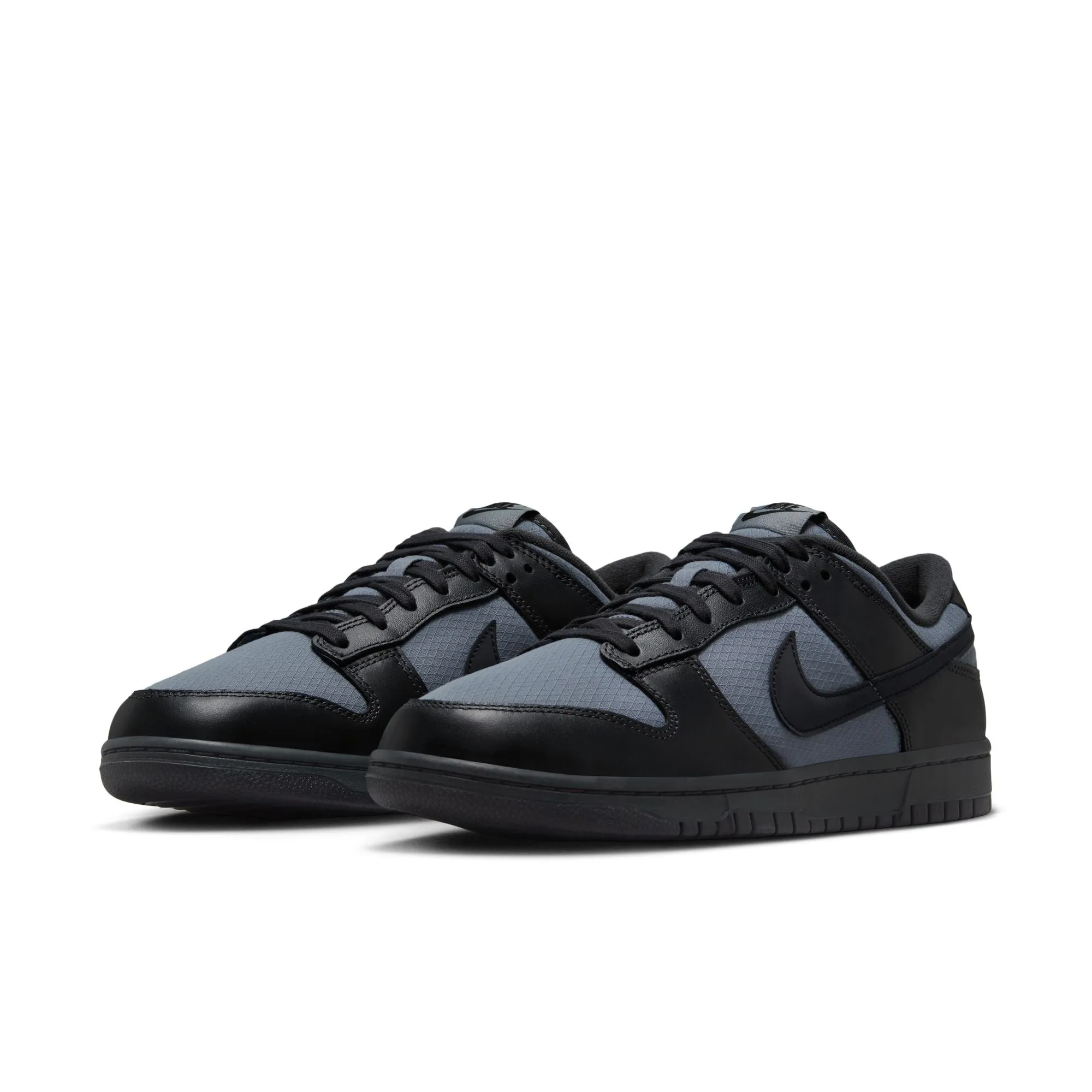 DUNK LOW RETRO SE
