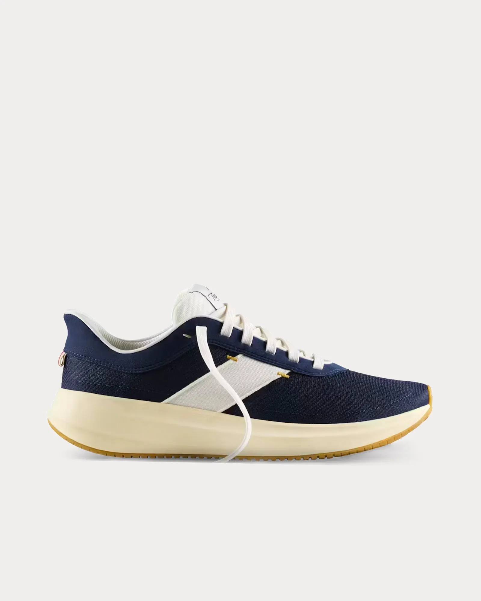 Eliot Runner Navy / Ivory Running Shoes
