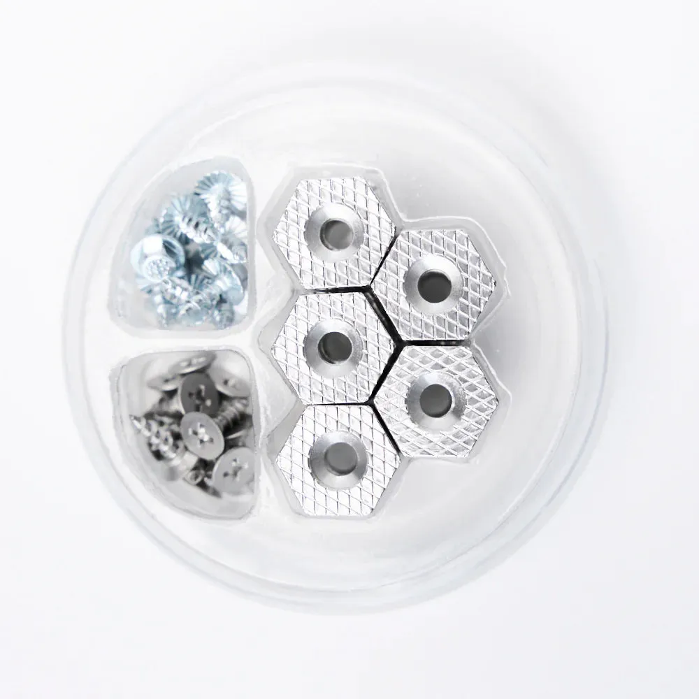 Grundéns Hexagrip Cleat & Stud Puck Pack