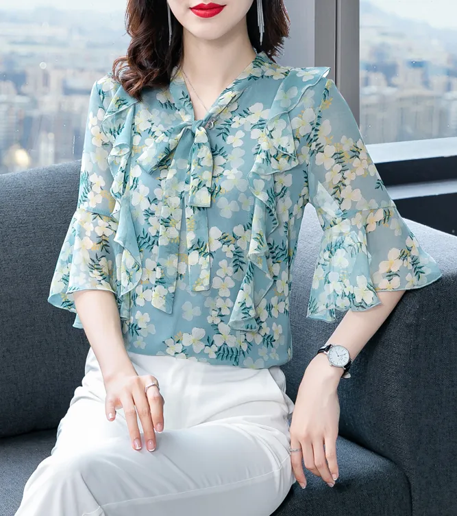 High-end Floral Chiffon Shirt Summer Dress New Fashion Temperament Trumpet Sleeve Small Shirt Super  Top Ladies Casual