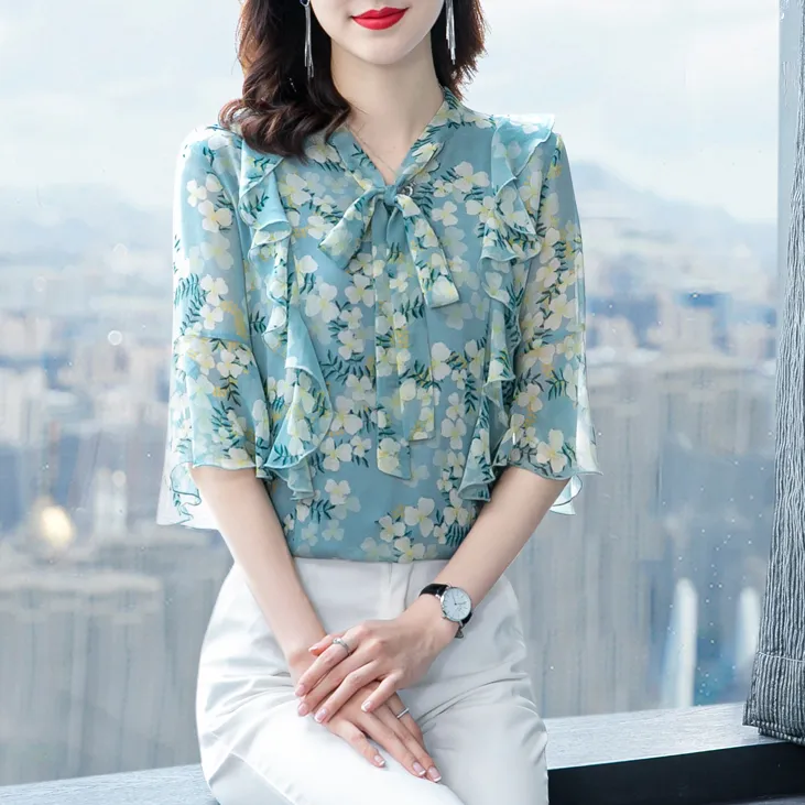 High-end Floral Chiffon Shirt Summer Dress New Fashion Temperament Trumpet Sleeve Small Shirt Super  Top Ladies Casual