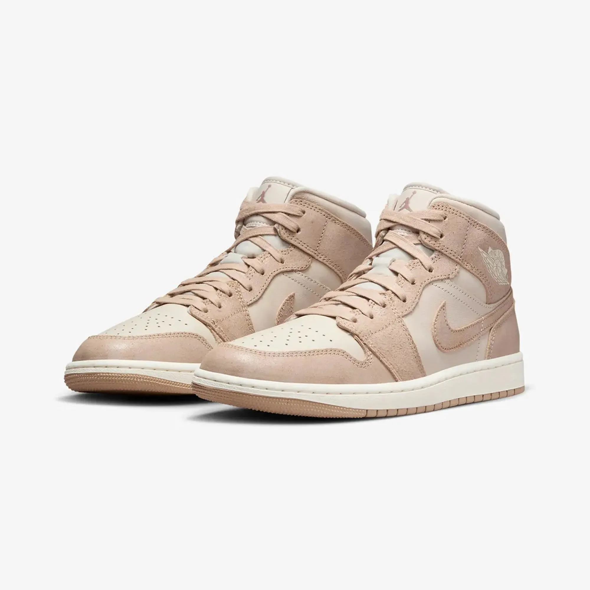 Jordan | WMN'S AIR JORDAN 1 MID SE  { LEGEND LT BROWN/LEGEND MD BROWN-SAIL