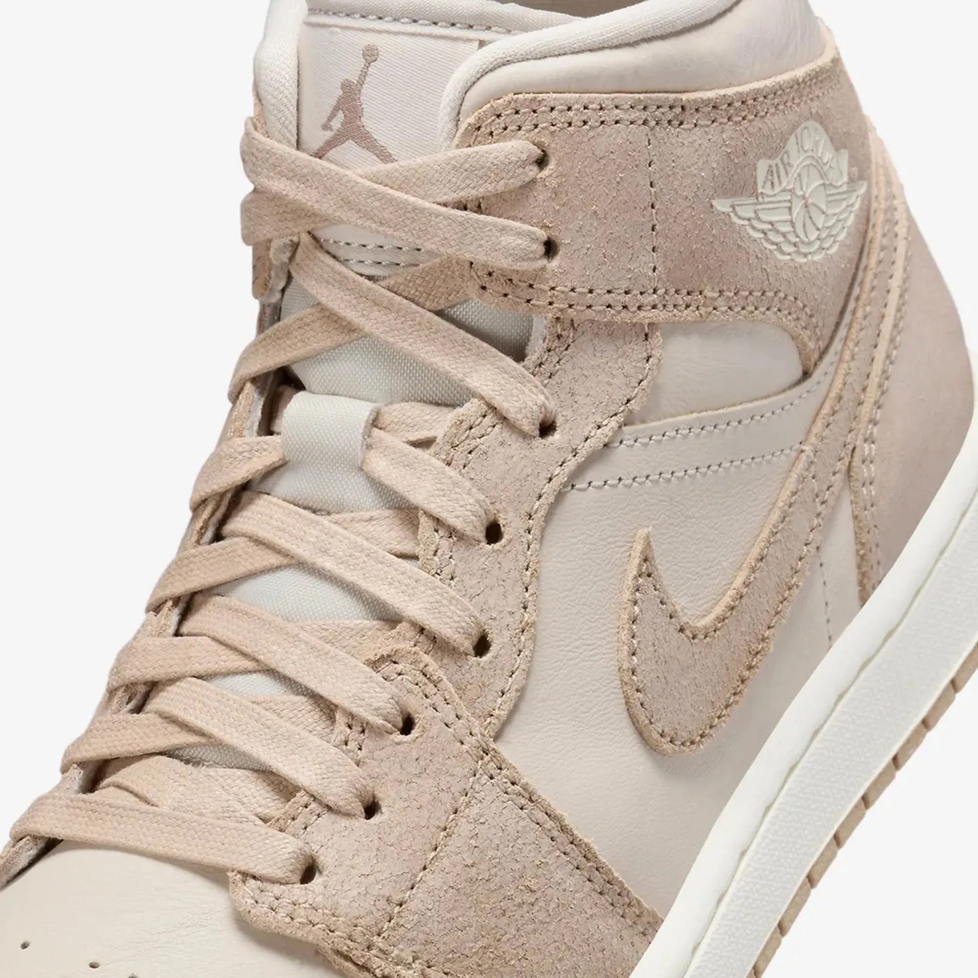 Jordan | WMN'S AIR JORDAN 1 MID SE  { LEGEND LT BROWN/LEGEND MD BROWN-SAIL