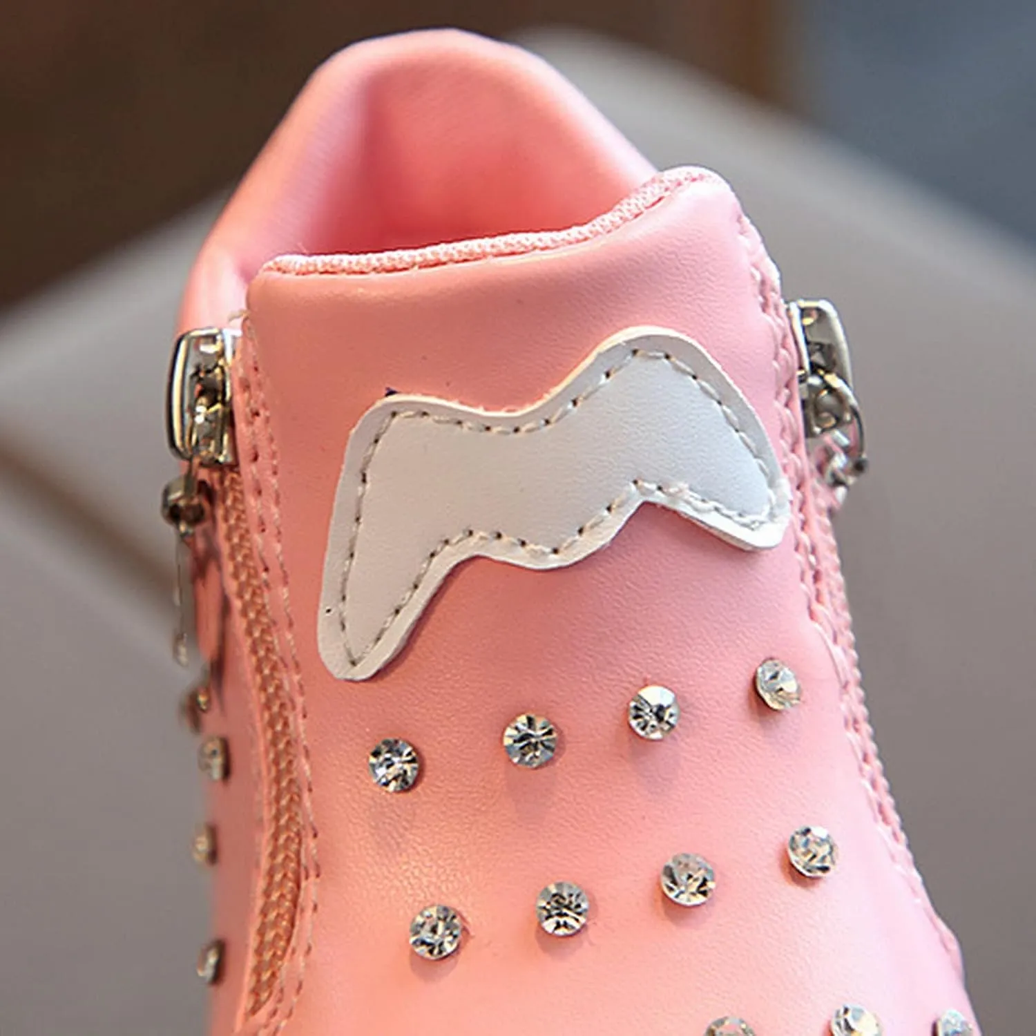Kids Baby Girls rystal Light Up Shoes Luminous Bowknot Sneakers Winter Comfort Warm Trainers for Baby Girls Shoes