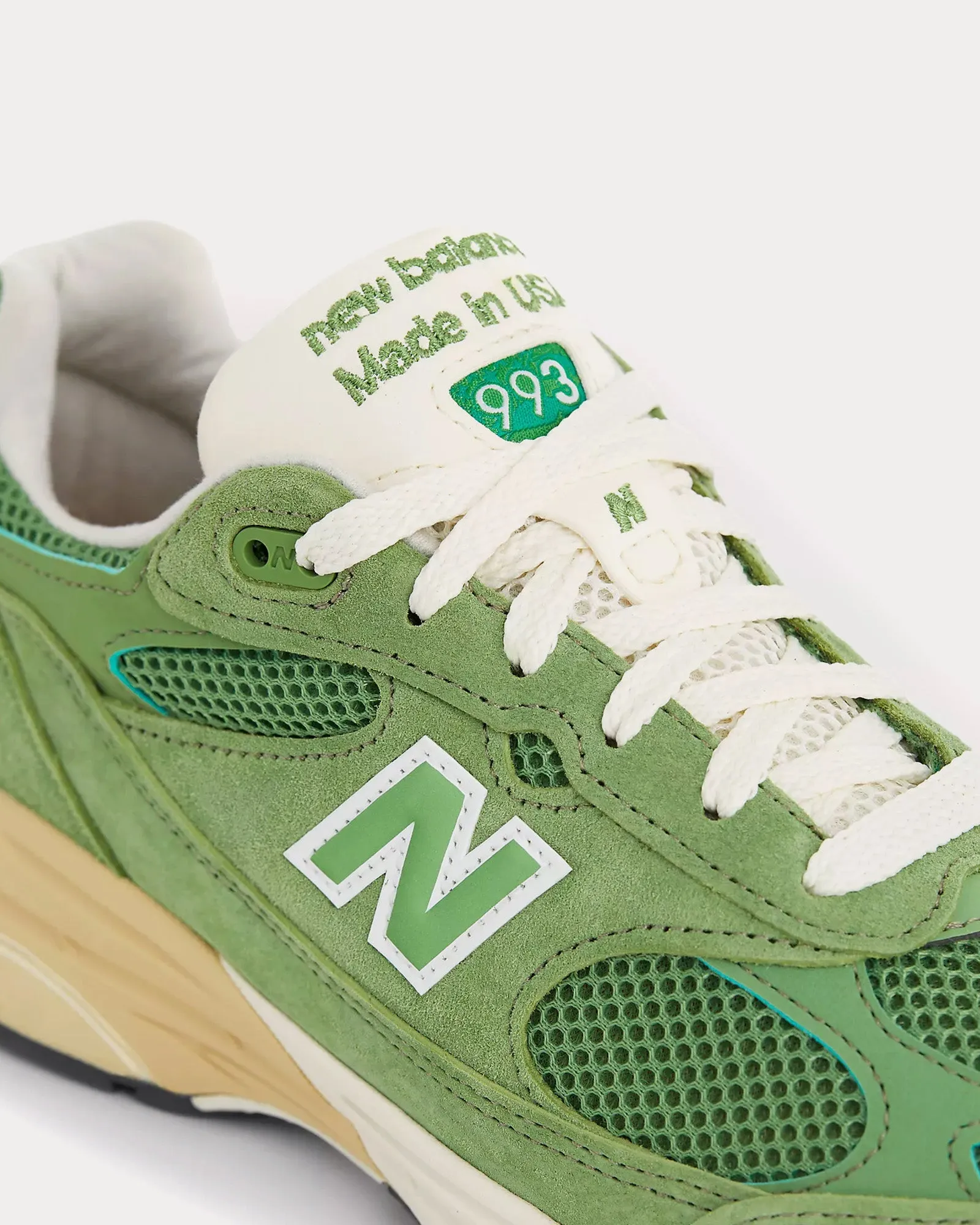 Made in USA 993 Chive / Sea Salt Low Top Sneakers
