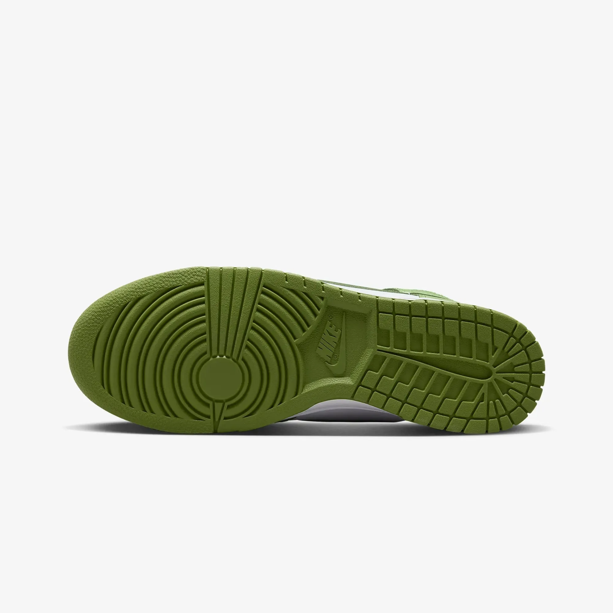 Nike | DUNK HIGH RETRO  { WHITE/CHLOROPHYLL-WHITE