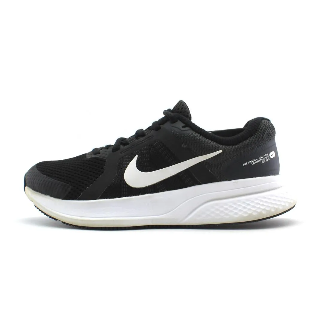 NIKE  RUN SWIFT 2