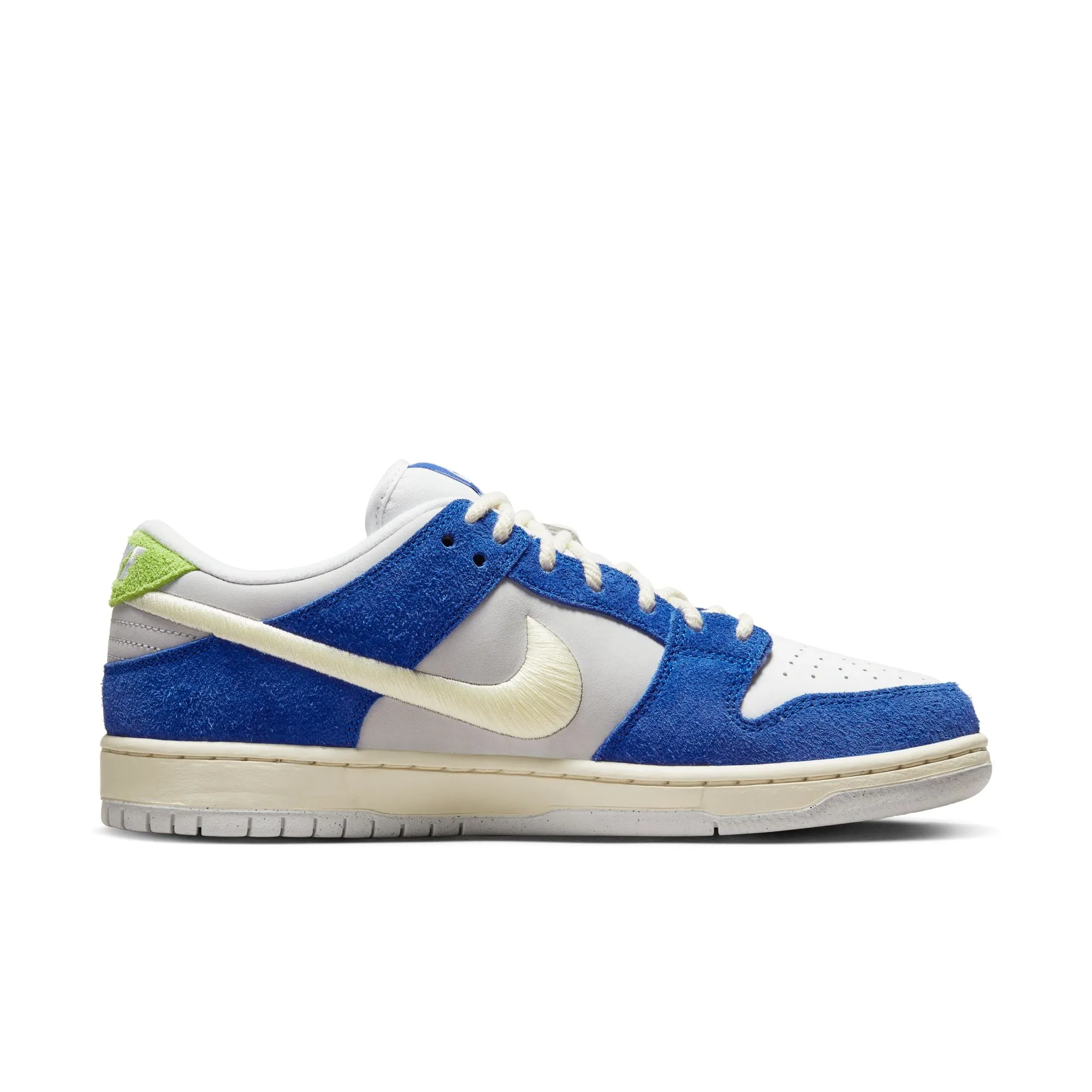 NIKE SB DUNK LOW PRO QS FLY STREETWEAR "GARDENIA"