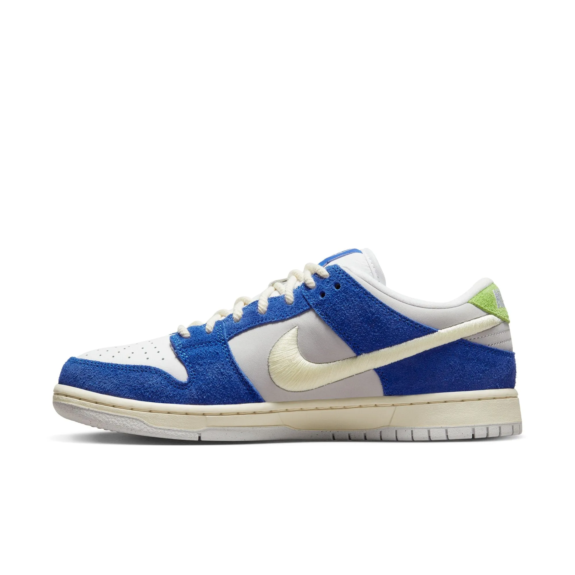 NIKE SB DUNK LOW PRO QS FLY STREETWEAR "GARDENIA"