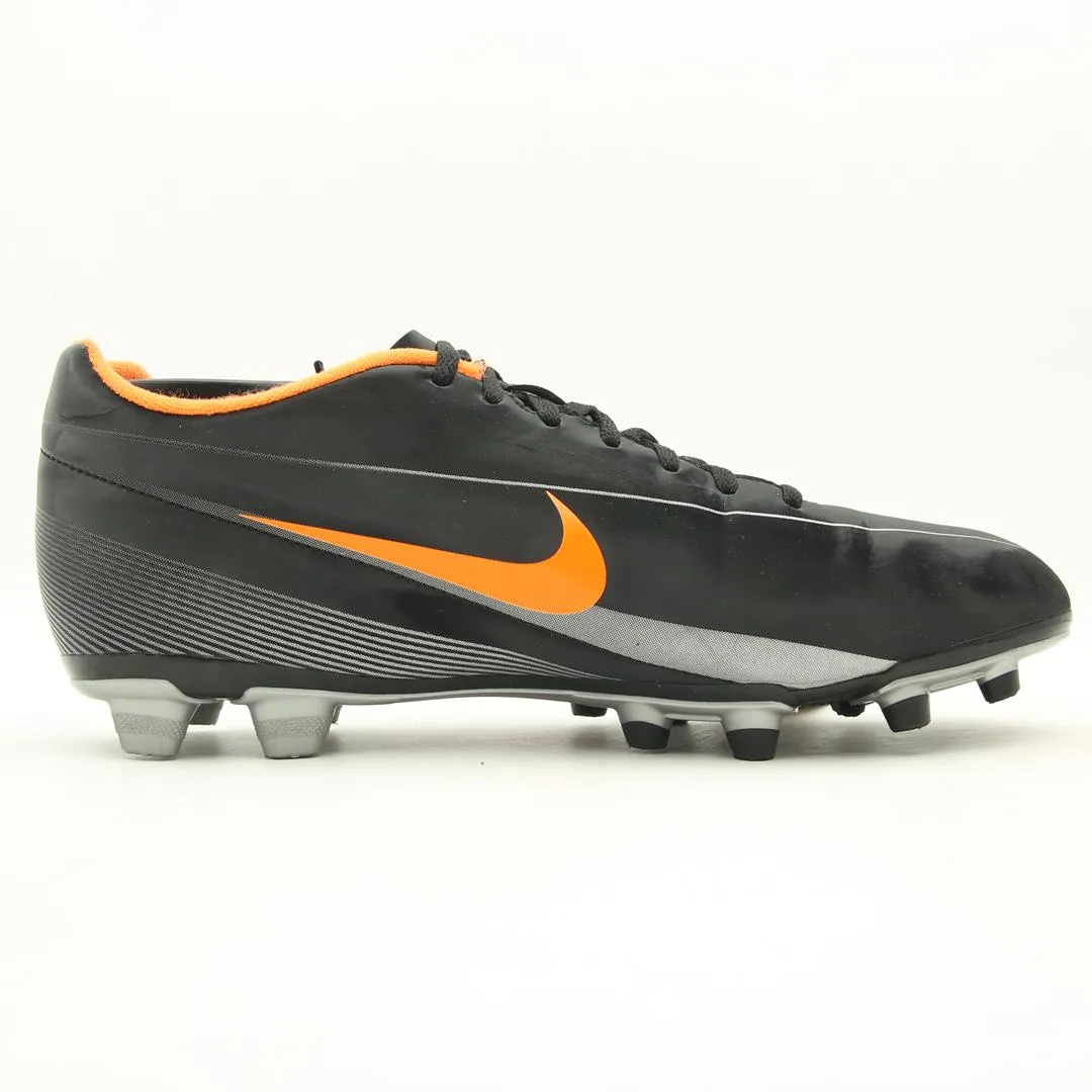 NIKE  SWIFT FG