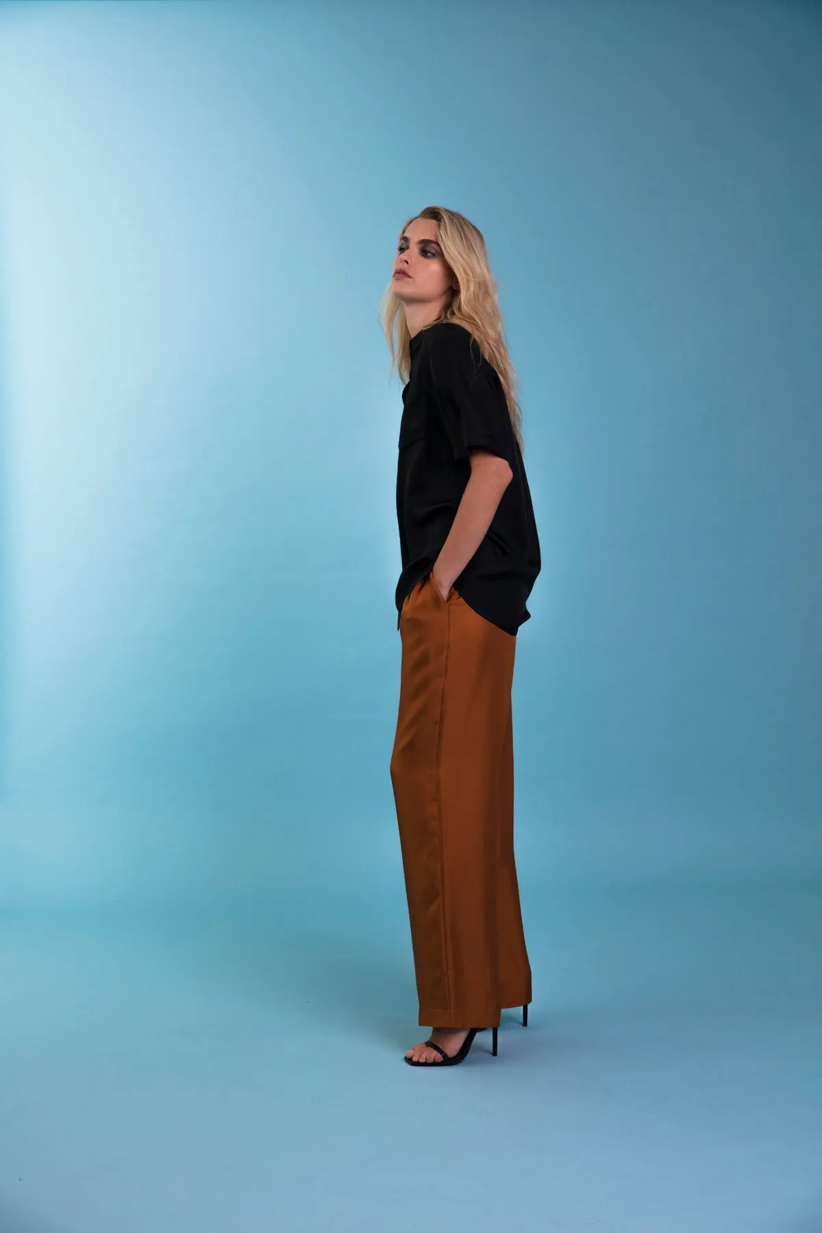 Salinas Silk Trouser Caramel Woman