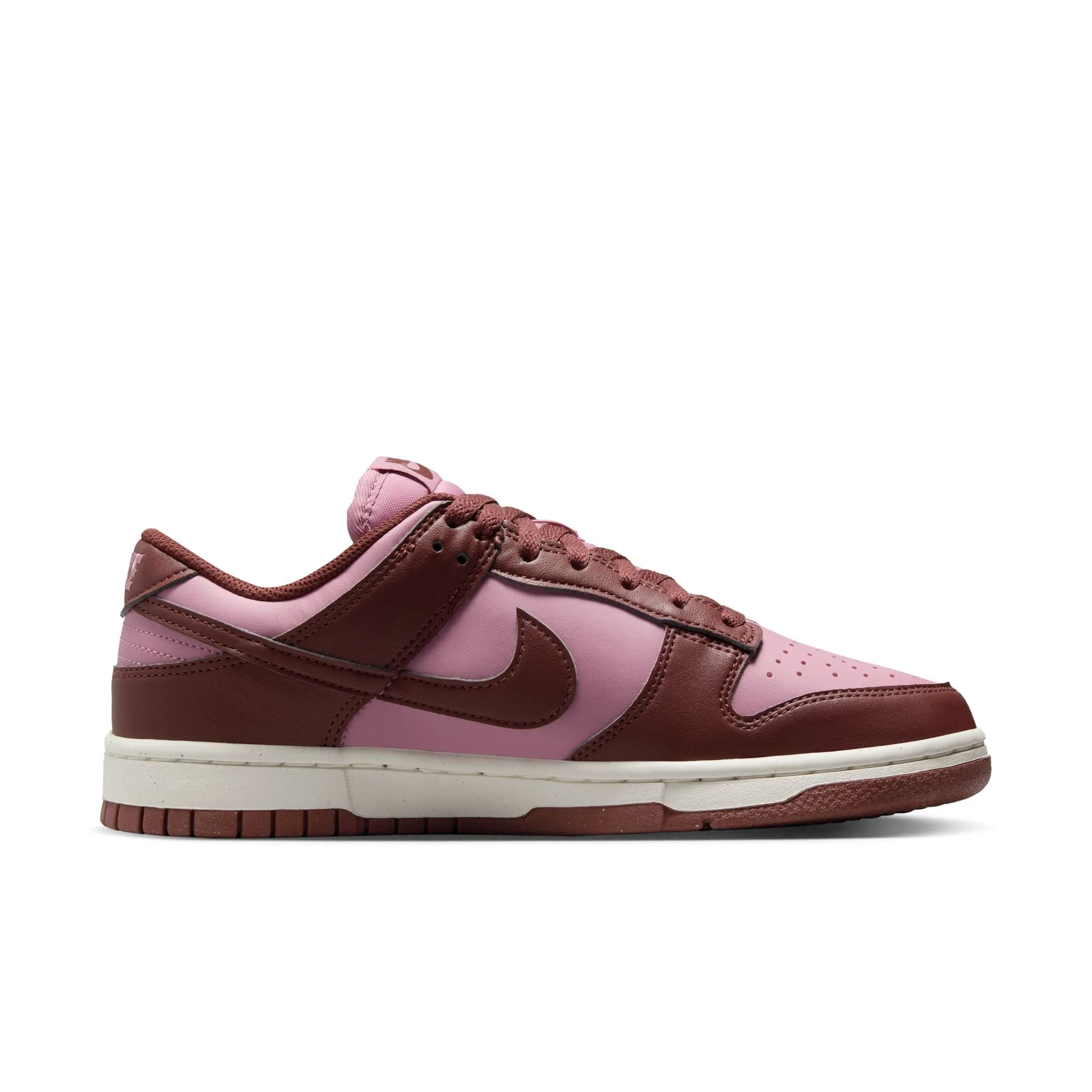 W DUNK LOW NEXT NATURE