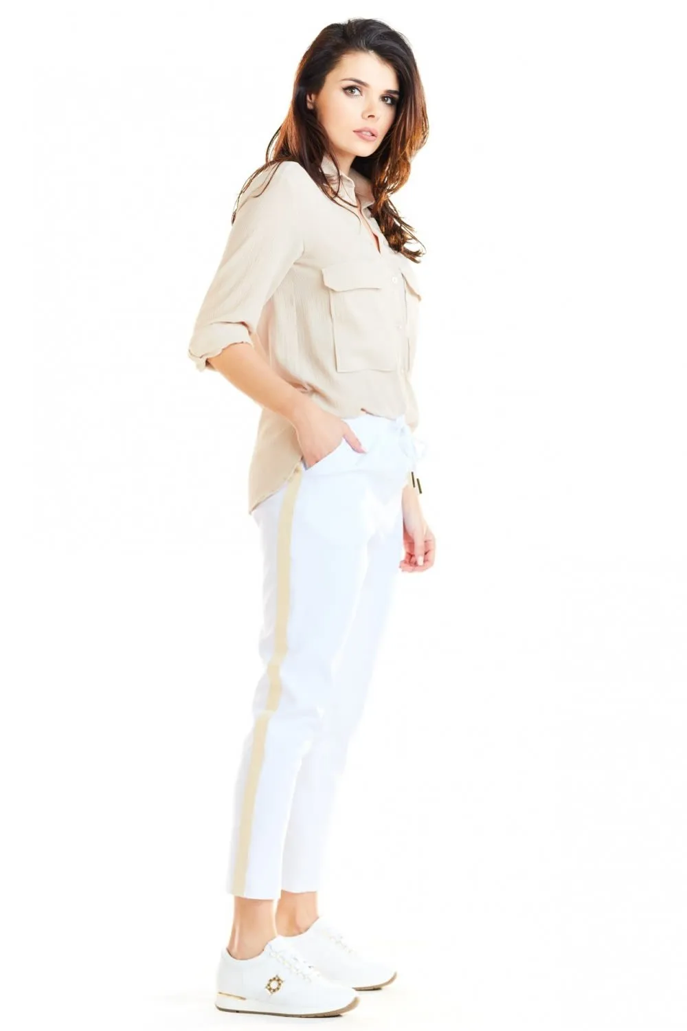 Women trousers model 140006 awama
